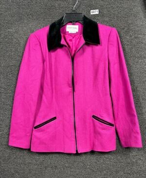 Urban Wool Jacket Womens 8 Pink Merino Wool Black Velvet Collar Zip Front Lined